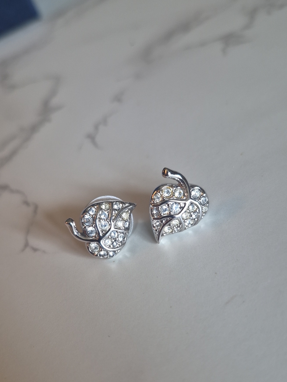 Vintage Swarovski Crystal Leaf Stud Earrings Silver Tone Signed Swan Logo ©